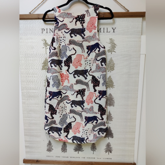 H&M Graphic Print Shift Dress - 4 - Picture 5 of 9